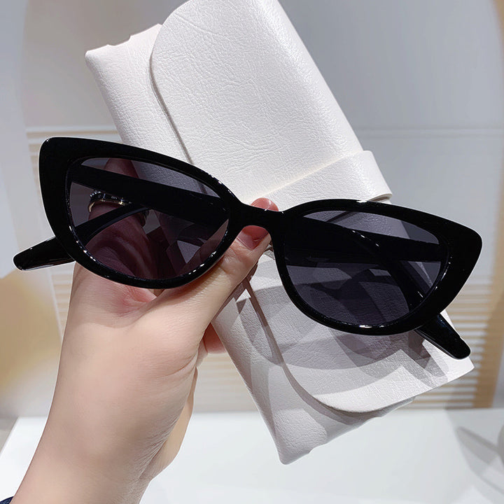 Dame Cat-Eye solbriller med elegant, rammefritt design Luvikno