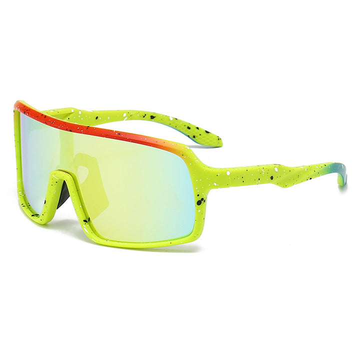 Dame fashion solbrille i futuristisk design med store glass Luvikno