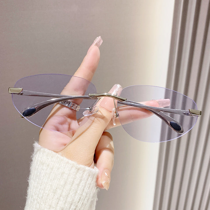 Dame Cat-Eye solbriller med unikt design Luvikno