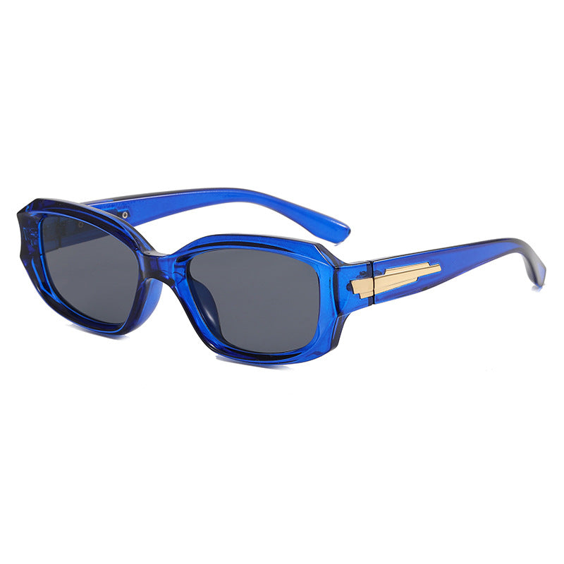 Dame moteriktig oversized solbrille med unik ramme Luvikno