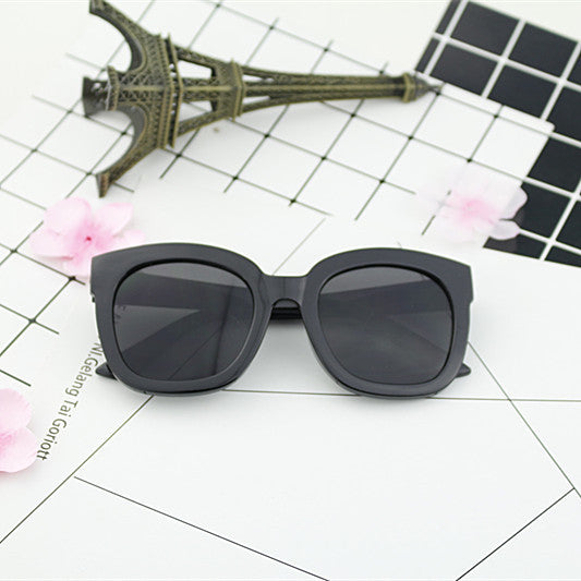 Dame Oversized-solbriller med moderne design og UV-beskyttelse Luvikno