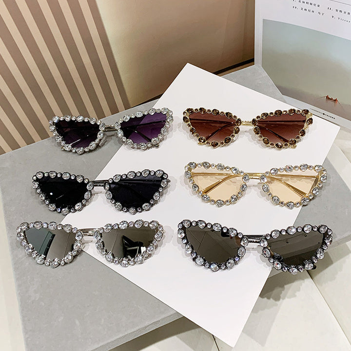 Dame Glamourøs Cat-Eye Solbrille med glitrende Strassdetaljer Luvikno