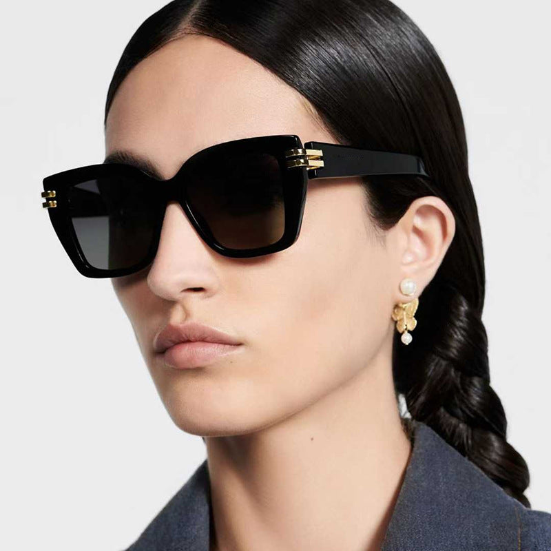 Dame stilige oversized solbriller med luksuriøse detaljer Luvikno