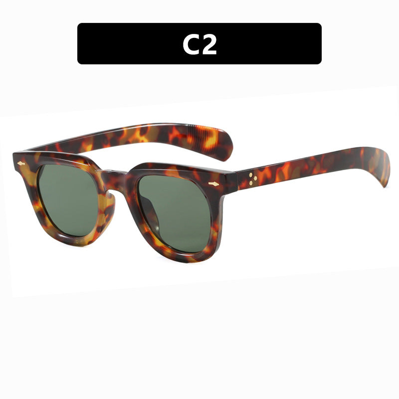 Dame modische solbrille i trendy design med elegant ramme Luvikno