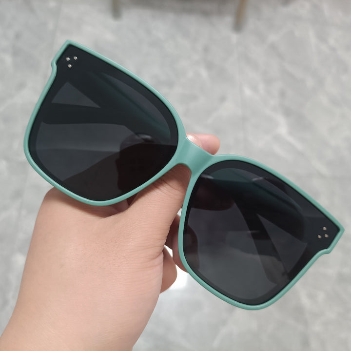 Damer oversized solbriller i moderne design Luvikno