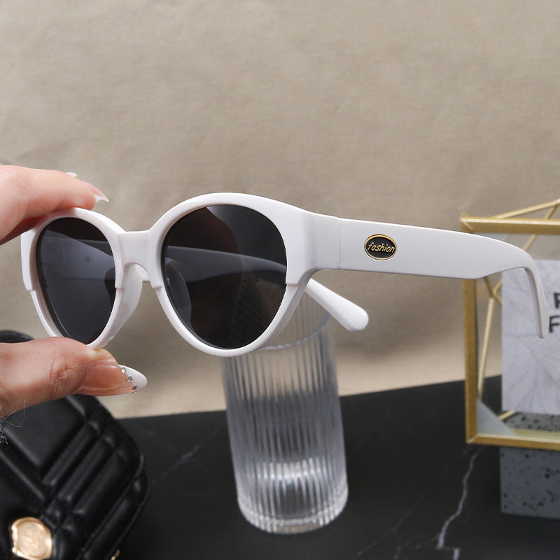 Dame Cat-Eye solbriller med eksotisk design og robust ramme Luvikno