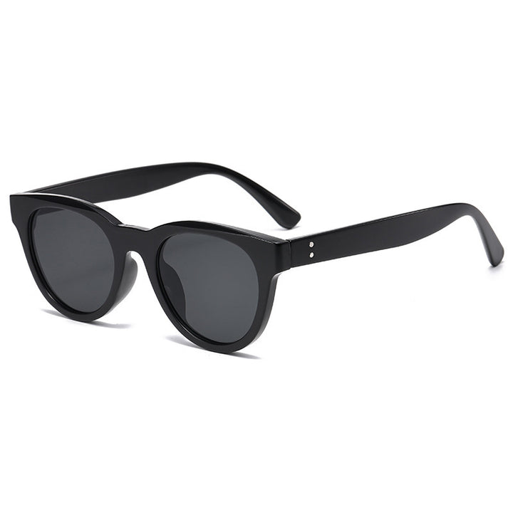 Dame Modiske Oversized-solbriller i en elegant, buet design Luvikno