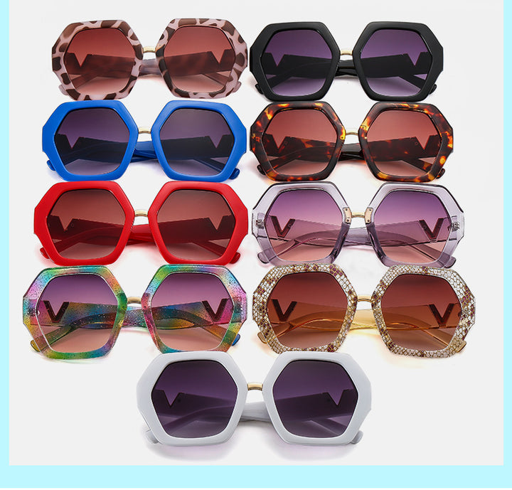 Dame elegant solbrille med glitrende ramme Luvikno