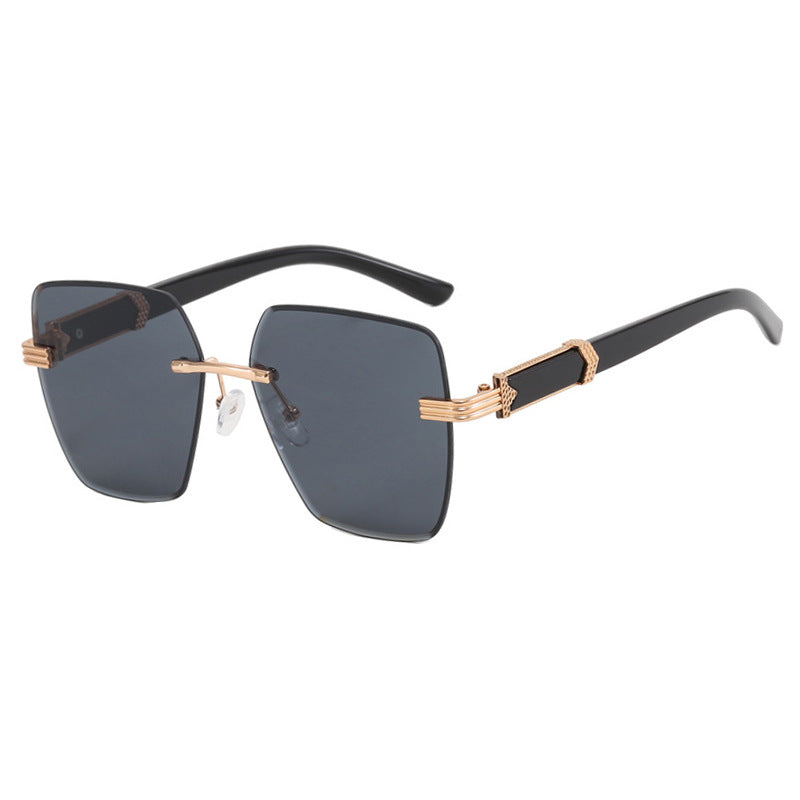 Dame moteriktig kvadratisk solbrille med glamorøse aksenter og UV-beskyttelse Luvikno