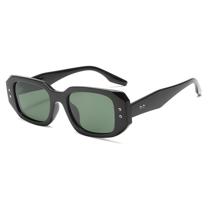 Dame moteriktig oversized solbrille med stilig ramme og UV-beskyttelse Luvikno