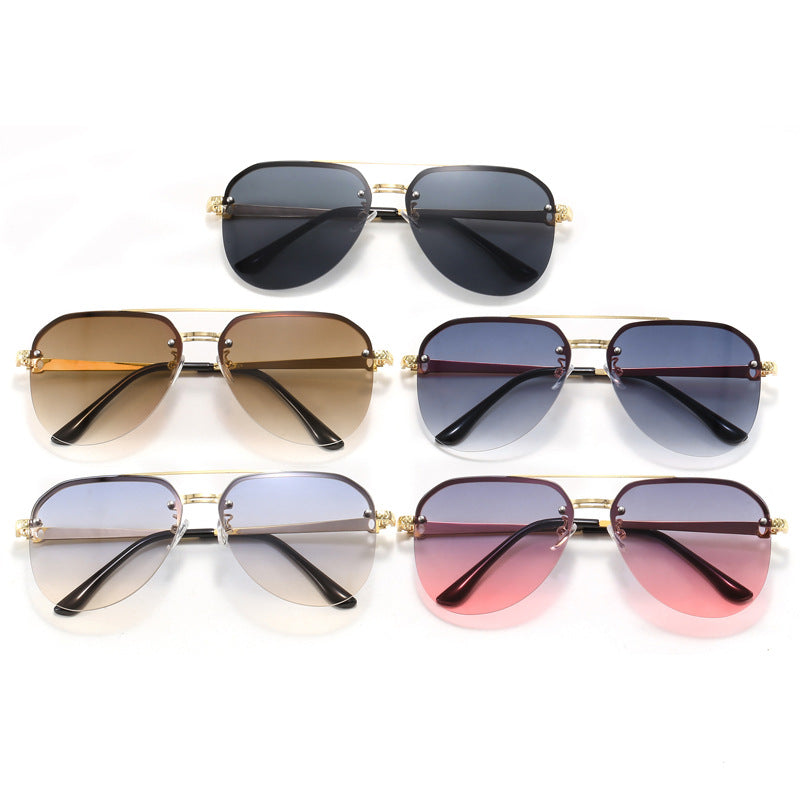 Damer elegant pilot solbrille med høy UV-beskyttelse og stilfull ramme Luvikno