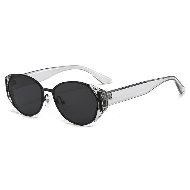 Dame moteriktig solbrille med markant ramme Luvikno