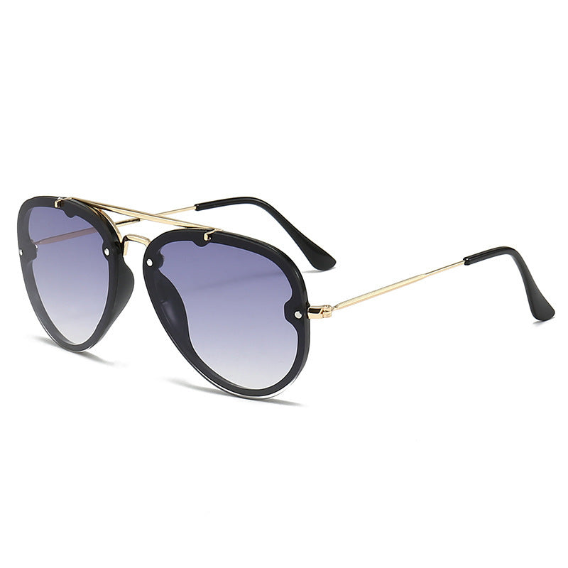 Dame ekstravagant solbrille med stilfull ramme og UV-beskyttelse Luvikno