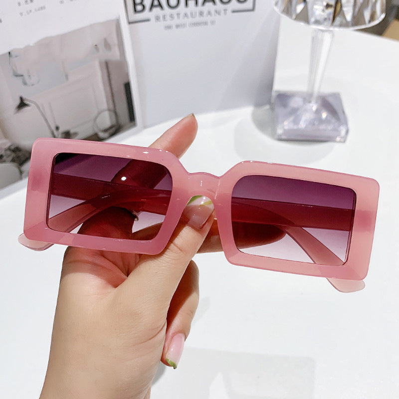 Dame trendy kvadratisk solbrille med polarisert glass Luvikno