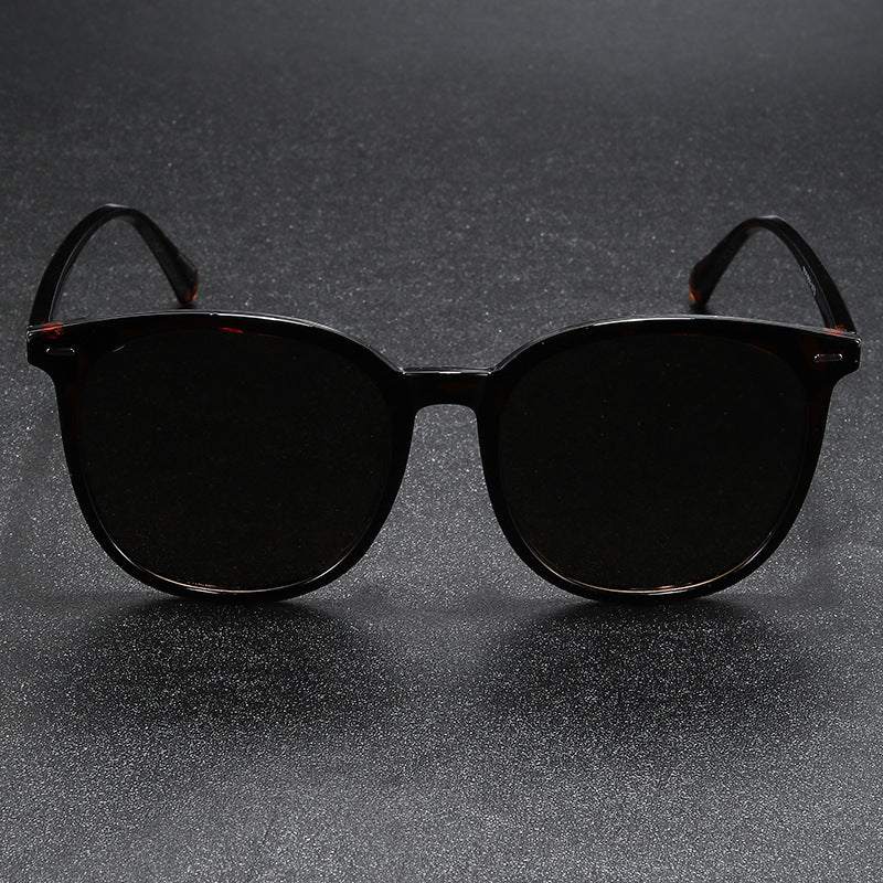 Damer moterik solbrille i unikt design med UV-beskyttelse Luvikno