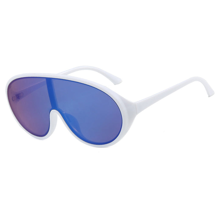Dame futuristisk solbrille med store glass og ergonomisk ramme Luvikno