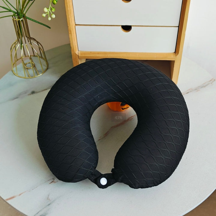 Unisex Nakkepute med ergonomisk form Luvikno