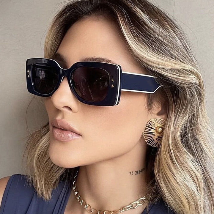 Dame eksklusiv firkantet solbrille med stilige detaljer Luvikno