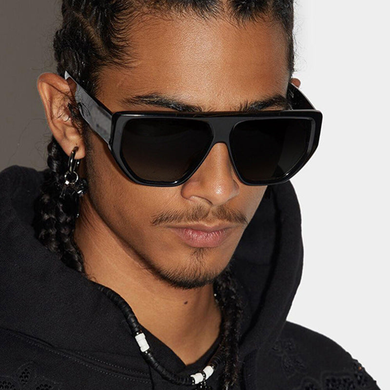 Dame fashionable oversized solbriller med innovativ ramme Luvikno