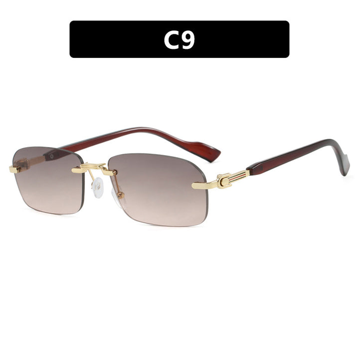 Dame solbrille med elegant metallramme og stilige tre detaljer Luvikno