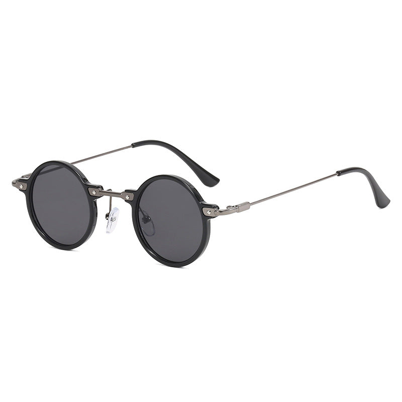 Damen moteriktig rund solbrille med stilig metallramme og polarisert glass Luvikno
