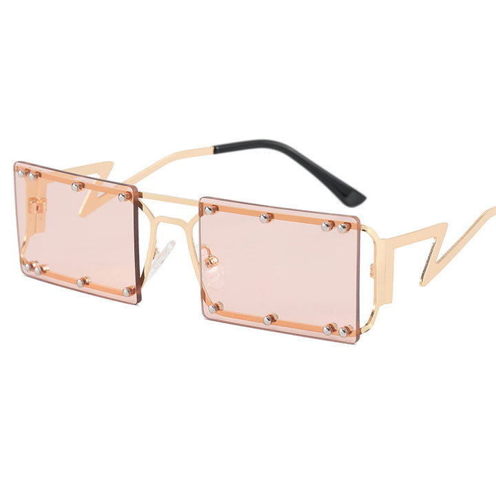 Dame Mote Solbrille med iøynefallende geometrisk design Luvikno
