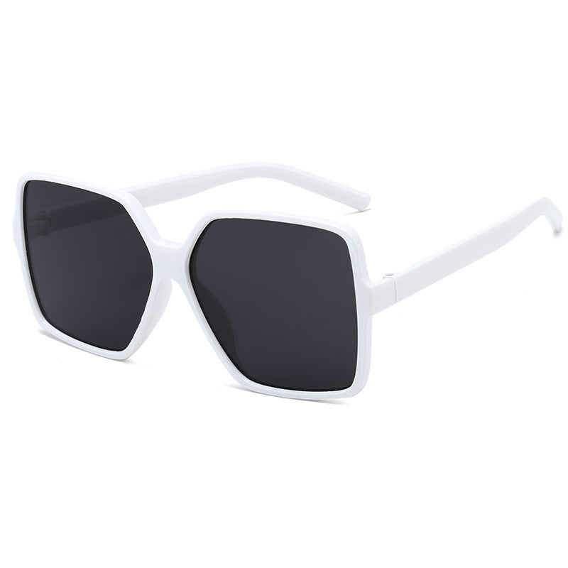 Dame oversized kvadratisk solbrille med elegant ramme Luvikno