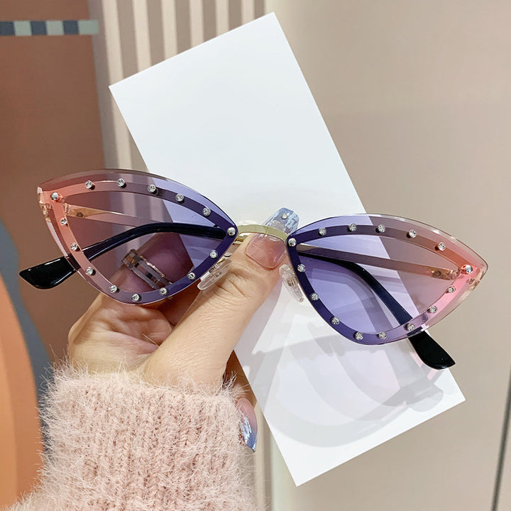 Dame Cat-Eye solbriller med glitrende krystallakenter Luvikno