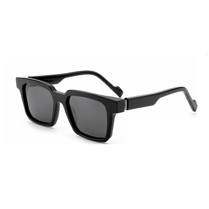 Dame moteriktig kvadratisk solbrille med bred ramme Luvikno