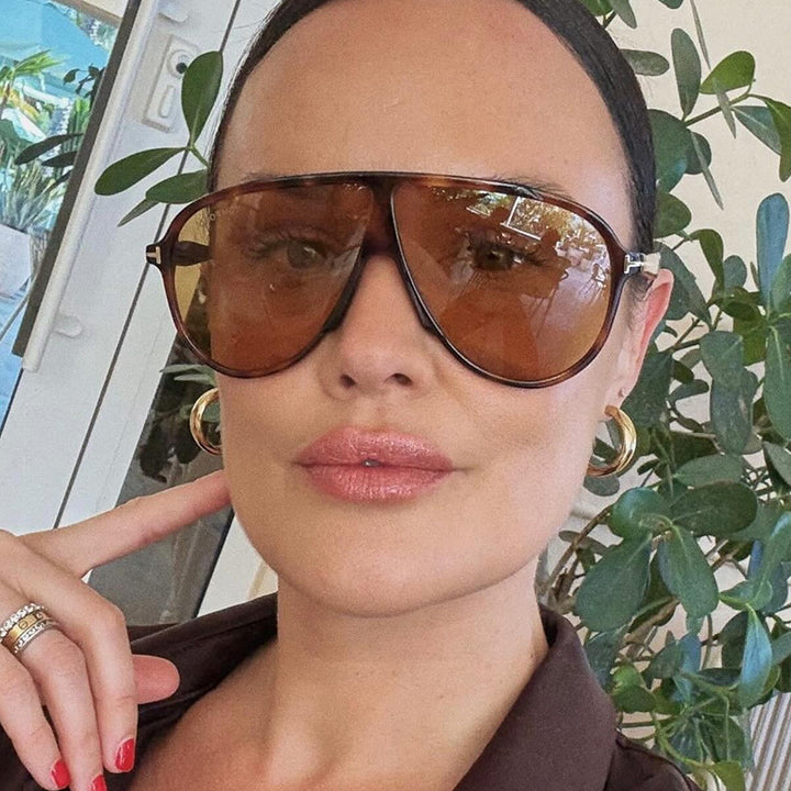 Dame moteriktig brille med stort trendy ramme Luvikno