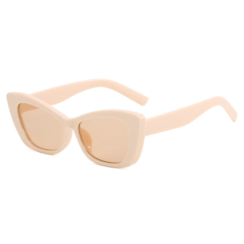 Damer Cat-Eye solbriller med stilige elementer Luvikno