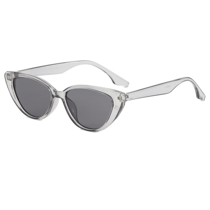 Dame Kattøye Solbrille med moderne ramme Luvikno