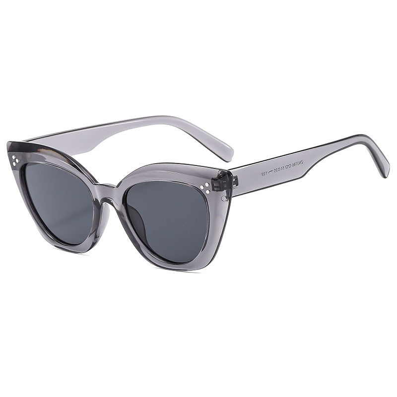 Dame Cat-Eye solbriller med luksuriøse detaljer Luvikno