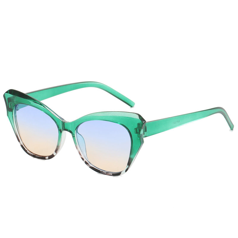Damen Cat-Eye solbriller med ekstravagant speilingsdesign Luvikno