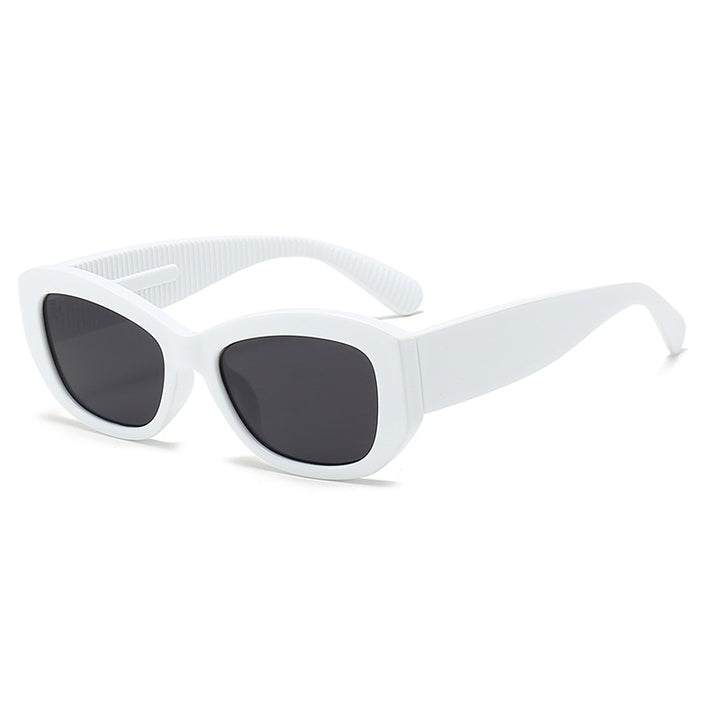 Dame Cat-Eye solbrille med moderne ramme og økt bærekomfort Luvikno