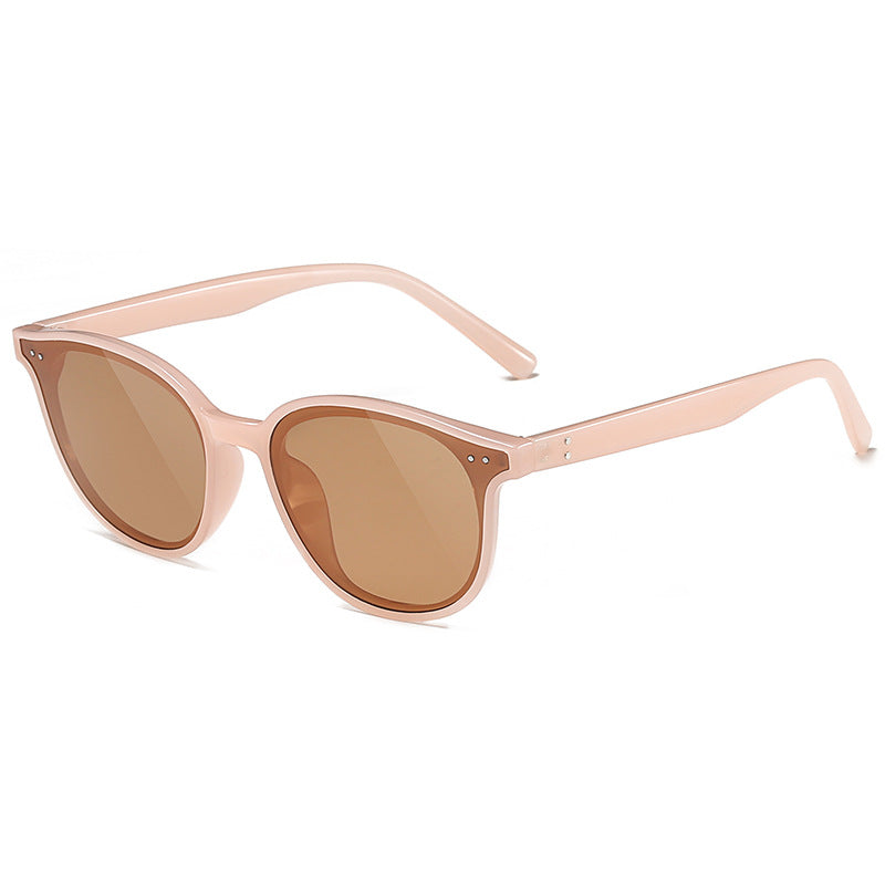 Dame solbrille i elegant retro stil Luvikno