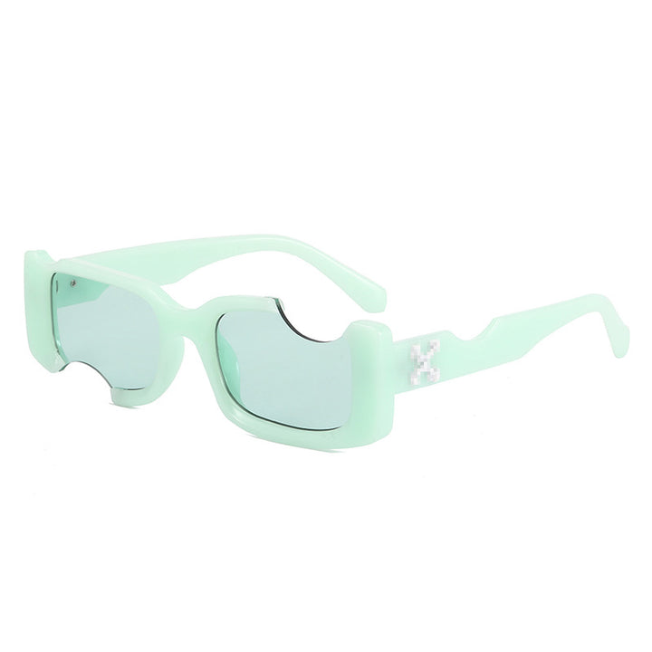 Dame eksklusiv moderne solbrille med futuristisk design Luvikno