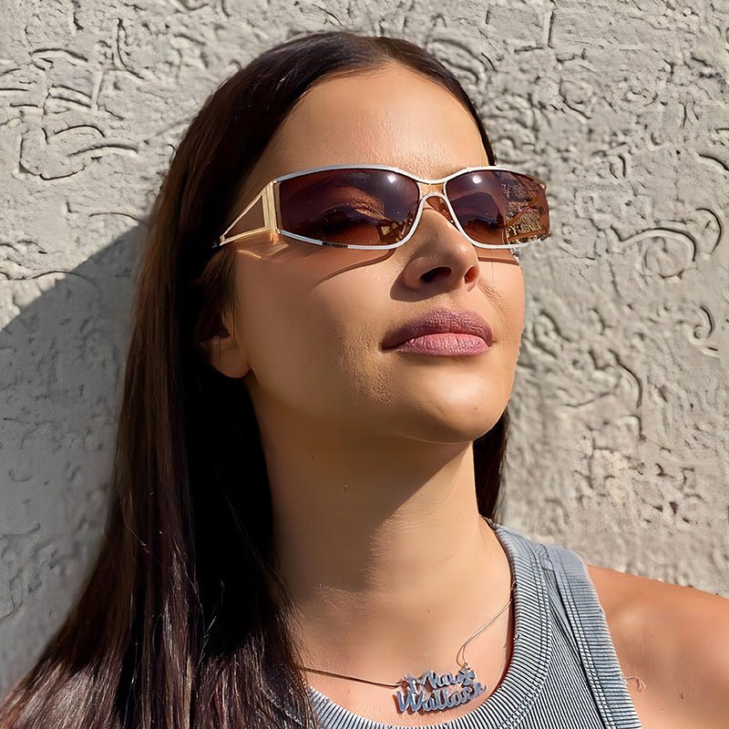 Damer Sporty Solbriller med elegant ramme Luvikno