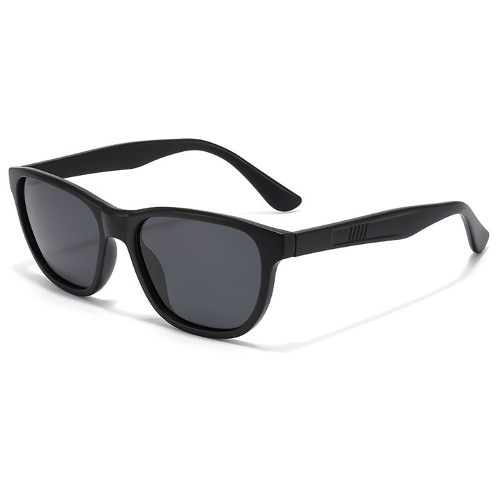 Dame solbrille i moderne retro-design med høykvalitets UV-beskyttelse Luvikno