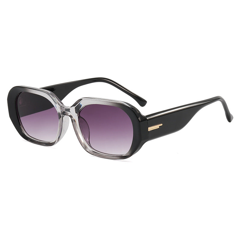 Dame moteriktig geometrisk solbrille med robust design Luvikno