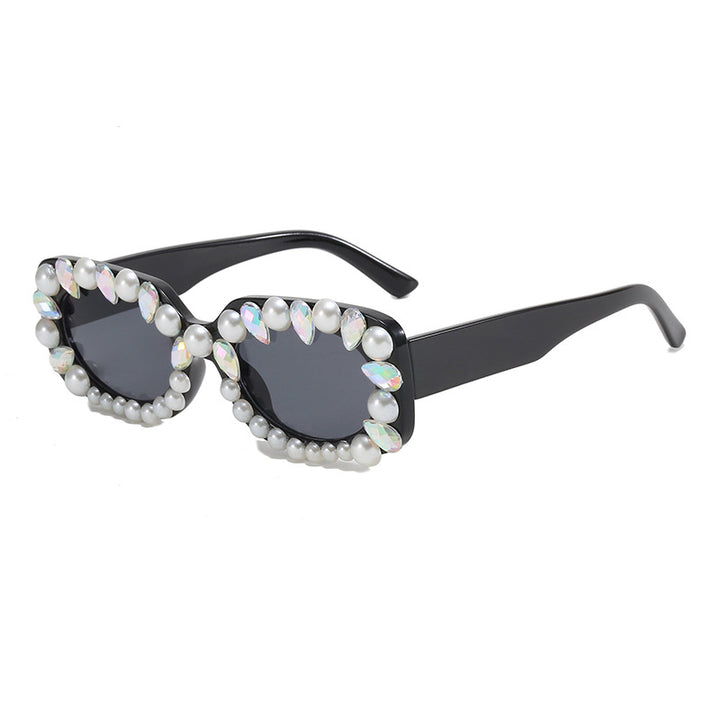 Damer elegant solbrille med perlepynt Luvikno