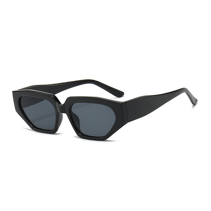 Dame Modisk solbrille i innovativ polygonal design Luvikno