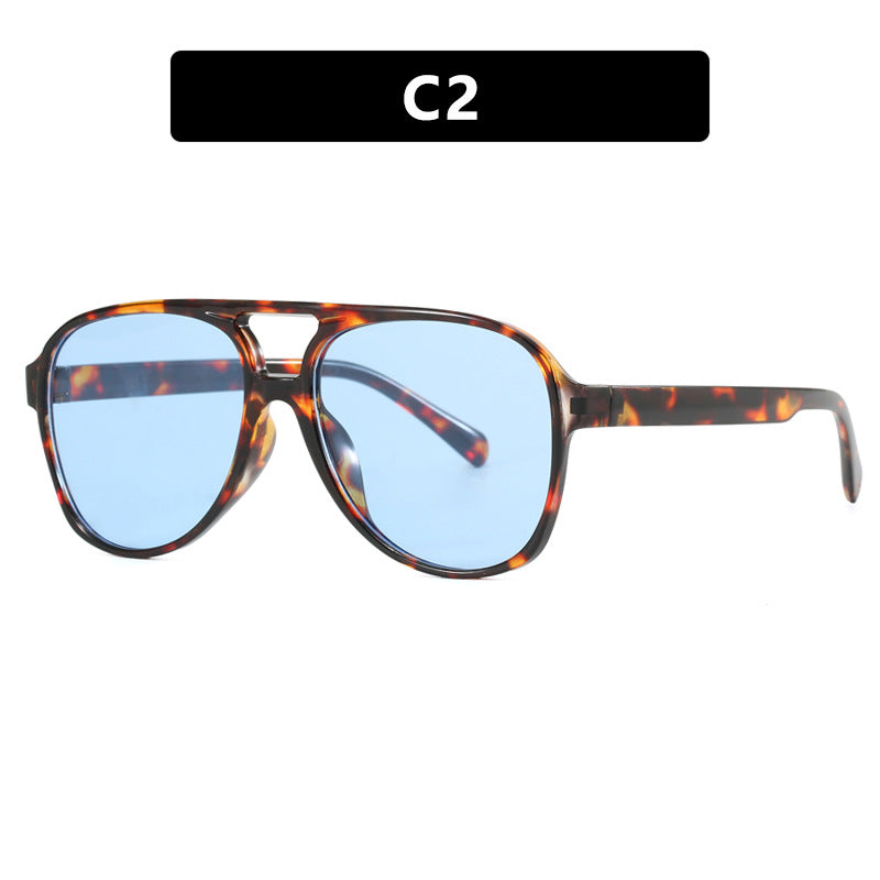 Damer oversized solbrille i sporty-elegant design Luvikno
