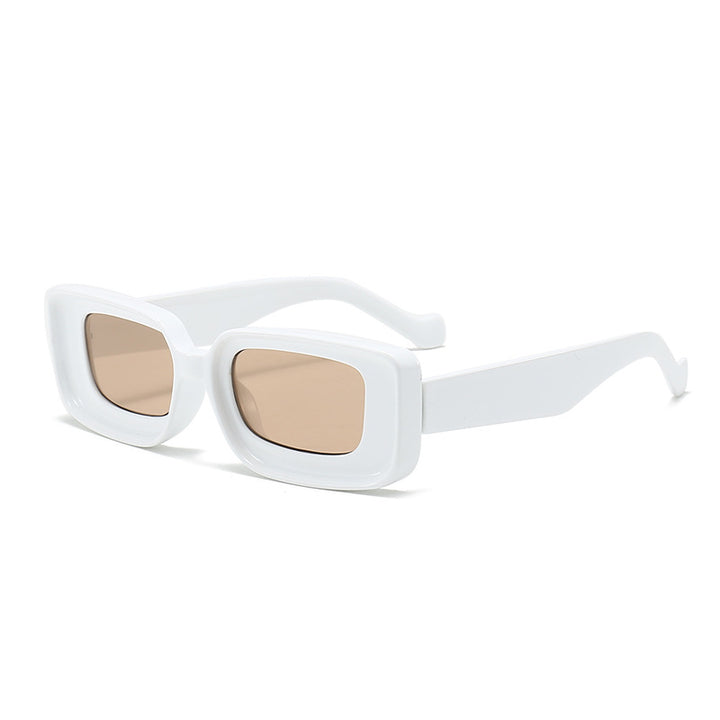 Dame moteriktig firkantet solbrille med innovativt design Luvikno