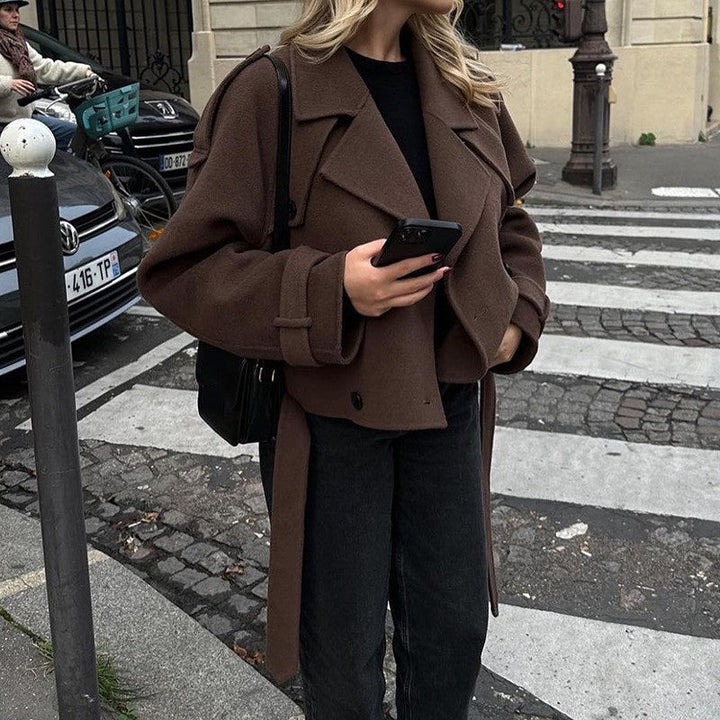 Luvik | For kvinner motebevisst cropped jakke trench-stil