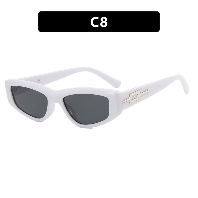 Dame moteriktig solbrille i trendig kattøye-design Luvikno