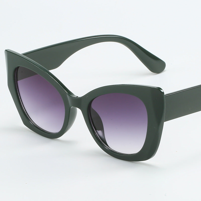 Dame Modische Cat-Eye Solbrille med elegant design Luvikno