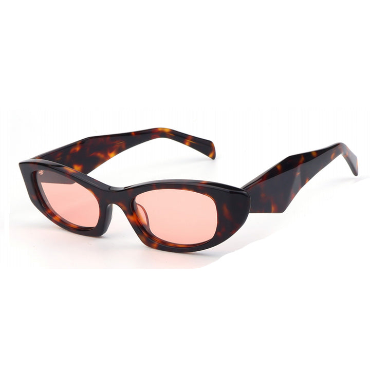 Dame Cat-Eye solbriller i moderne retro-design med stilfull plastinnfatning Luvikno