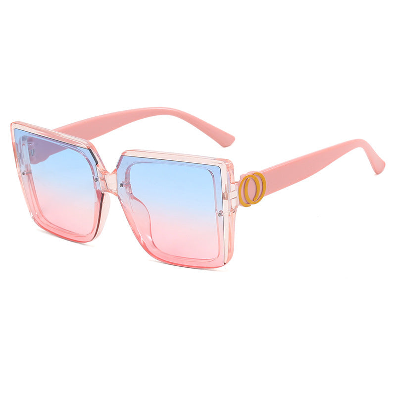 Dame firkantet solbrille med unikt dekkselement Luvikno
