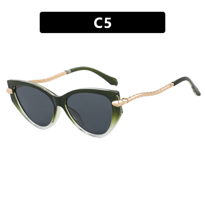 Dame Cat-Eye solbriller med elegant metallramme og stilige aksenter Luvikno